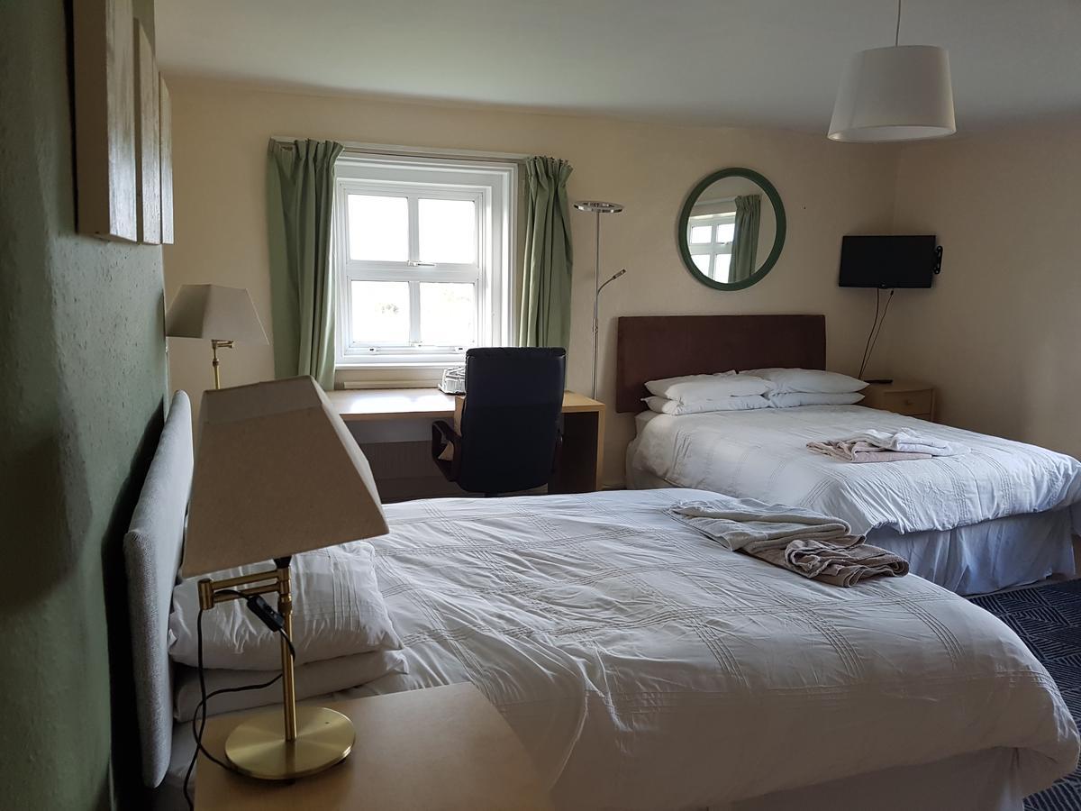 Moseley Farm Hotel วุร์สเตอร์ ภายนอก รูปภาพ