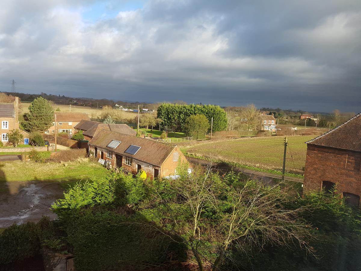 Moseley Farm Hotel วุร์สเตอร์ ภายนอก รูปภาพ